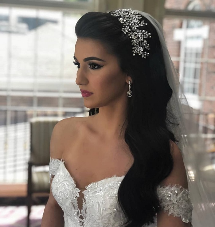 Tocados y peinados de novia